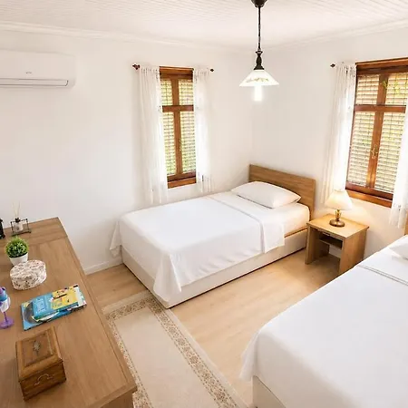 Rose Garden With Private Pool And Jacuzzi Vila *
