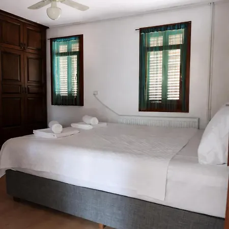 Rose Garden With Private Pool And Jacuzzi Villa